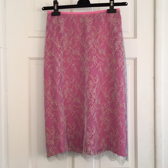 BARNEYS Pink Silk Skirt - Picture 8 of 8